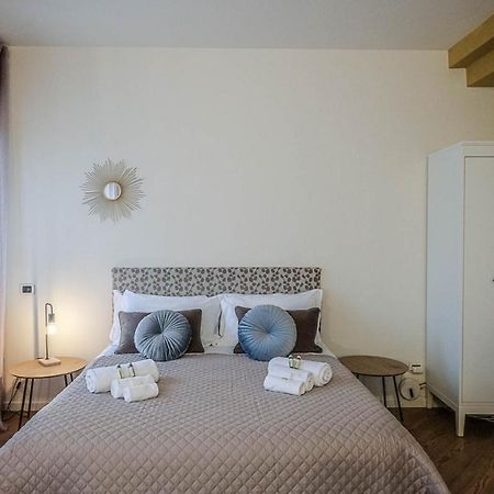 Verona Suites And Rooms Εξωτερικό φωτογραφία