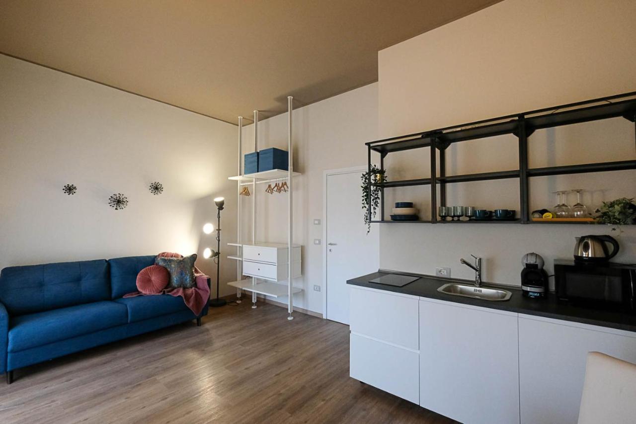 Verona Suites And Rooms Εξωτερικό φωτογραφία