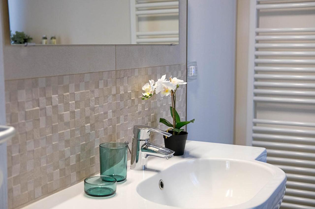 Verona Suites And Rooms Εξωτερικό φωτογραφία