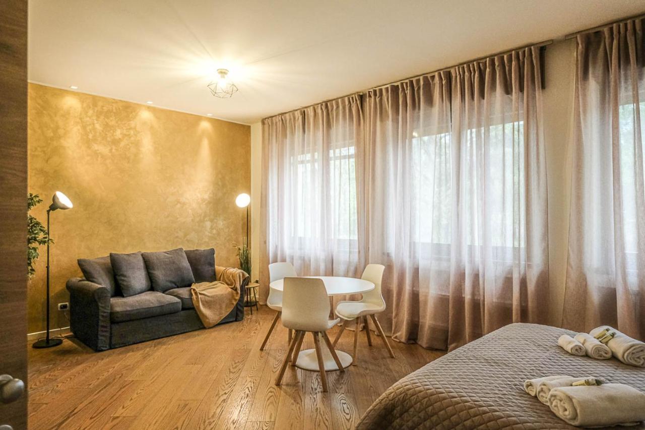 Verona Suites And Rooms Εξωτερικό φωτογραφία