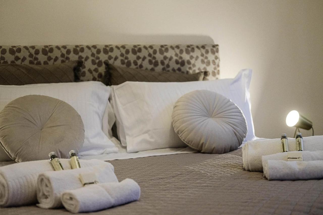 Verona Suites And Rooms Εξωτερικό φωτογραφία