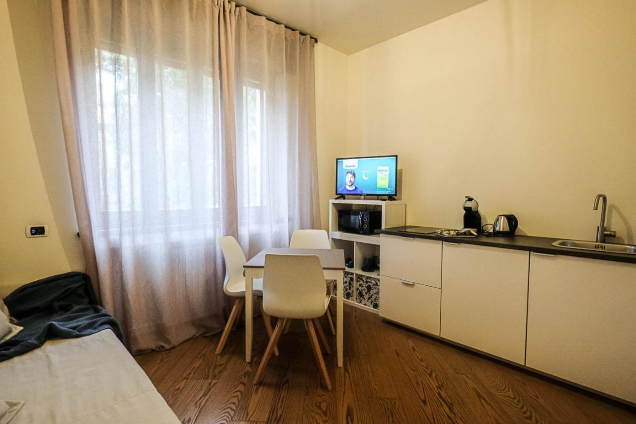 Verona Suites And Rooms Εξωτερικό φωτογραφία