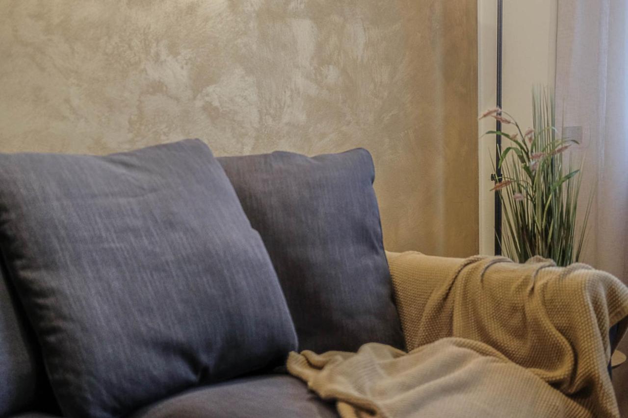 Verona Suites And Rooms Εξωτερικό φωτογραφία