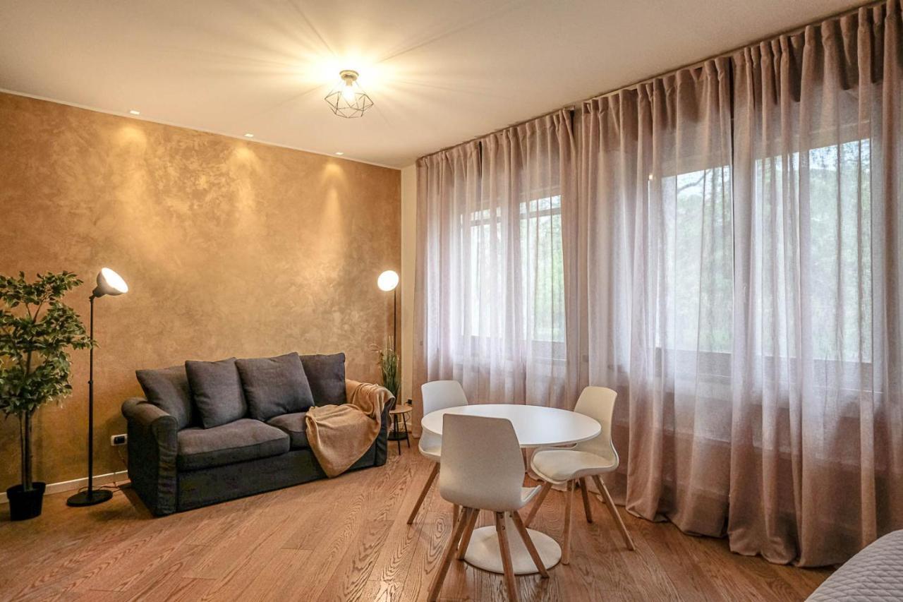 Verona Suites And Rooms Εξωτερικό φωτογραφία